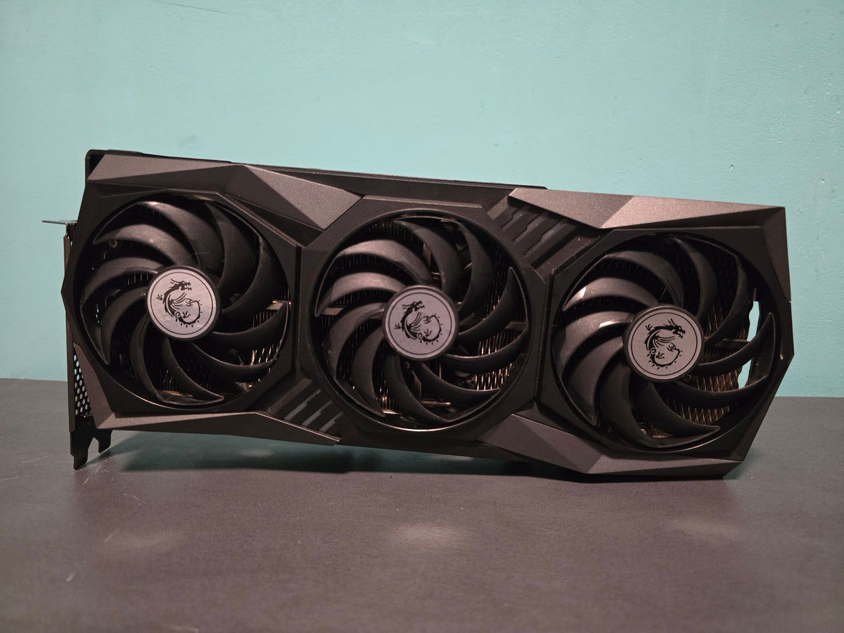MSI RTX 3070 Ti Gaming X Trio — реална снимка отпред
